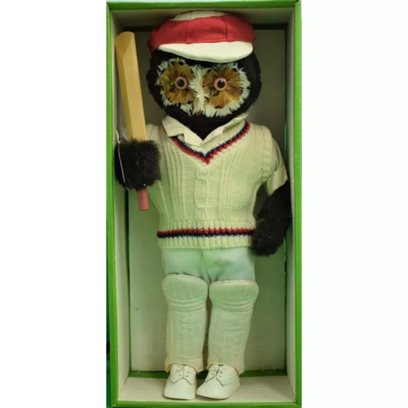 “Abercrombie & Fitch London Owl The Cricketer” (SOLD)