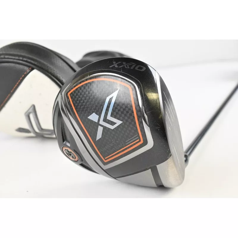XXIO X Black Driver / 10.5 Degree / Regular Flex Miyazaki AX-1 44 Shaft